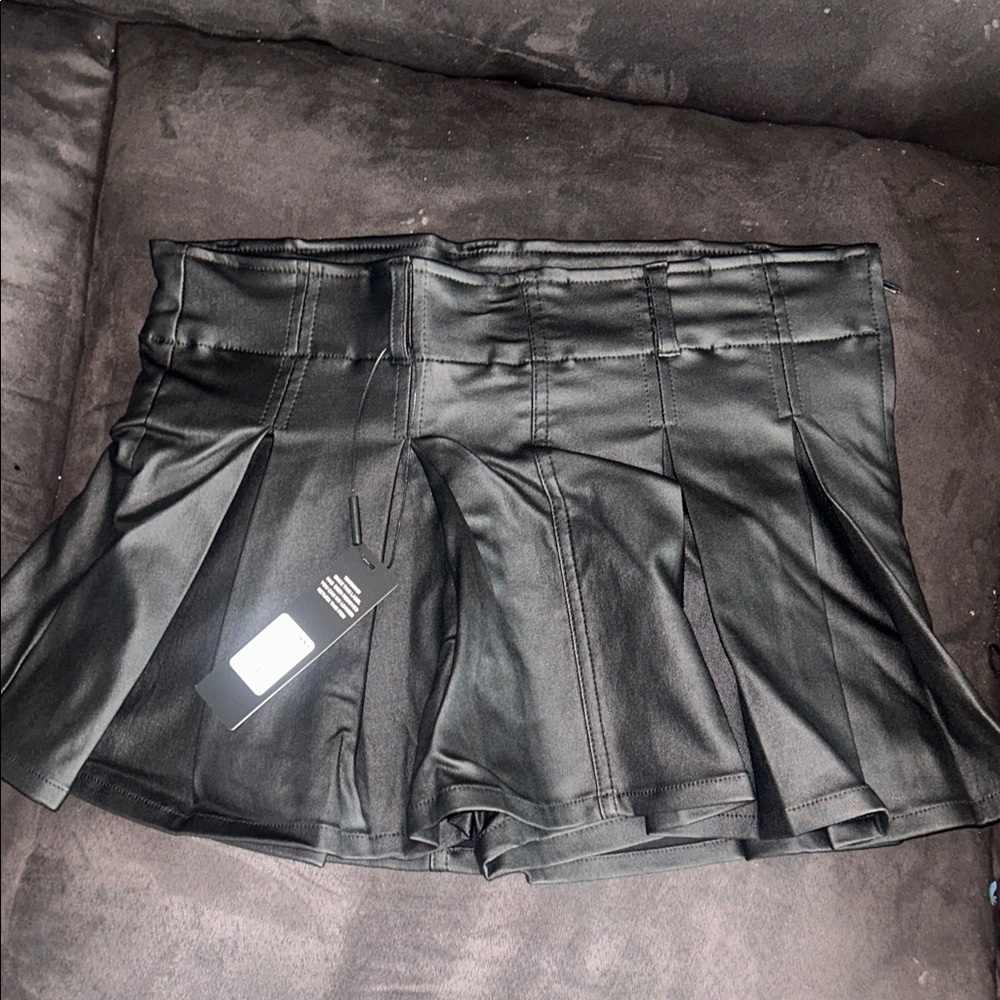 Fashion Nova Black Mini Skirt